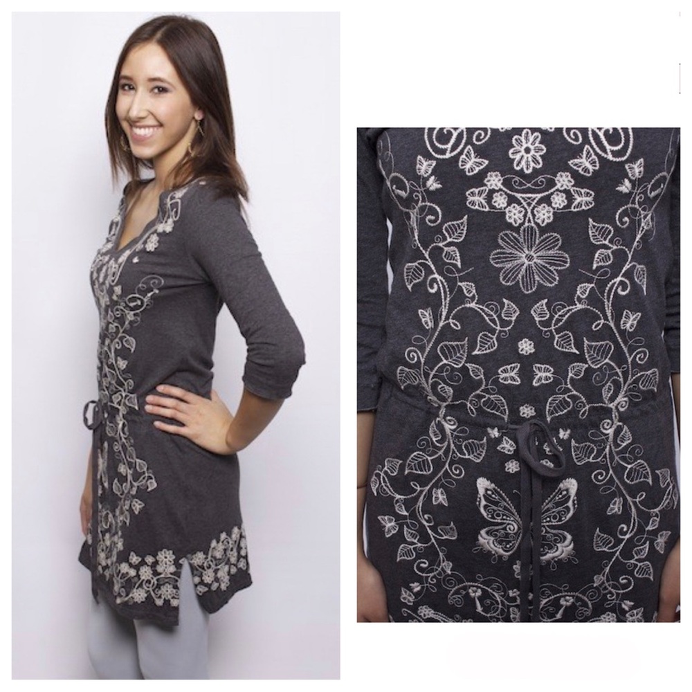 Johnny Was Alina Merrow Edge Embroidered Tunic Dress - Picture 2 of 9